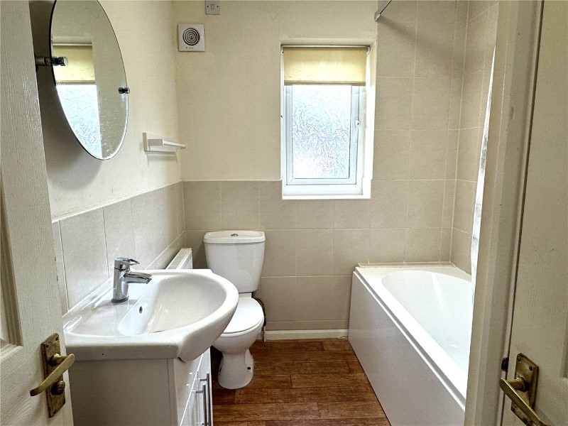 Cypress Close, Sleaford, Lincolnshire, NG34