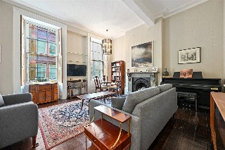 New Row, London, WC2N