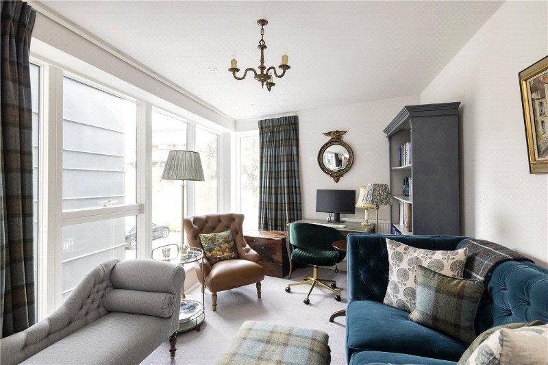 Pakefield Mews, London, SW2