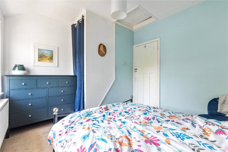 Blakenham Road, London, SW17