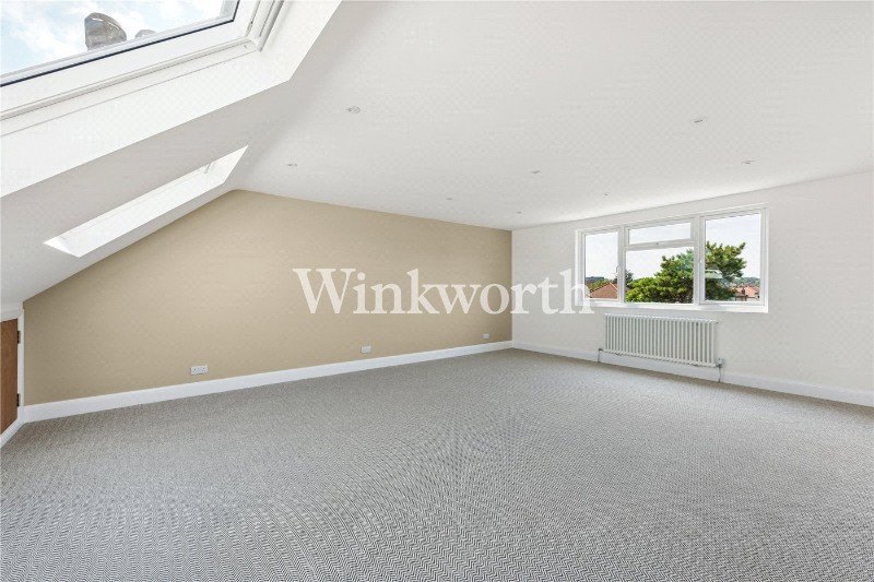 Powys Lane, London, N13