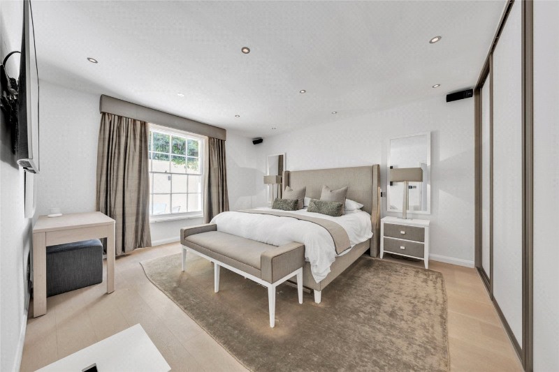 Blomfield Road, London, W9