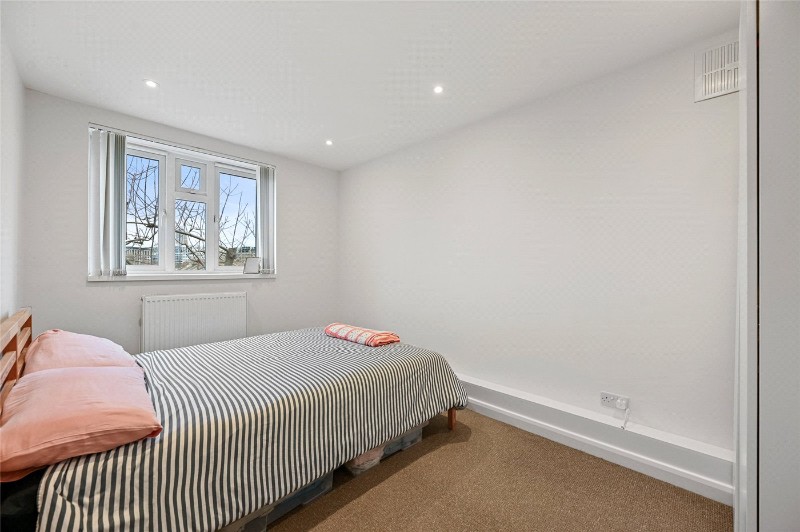 Tunis Road, London, W12