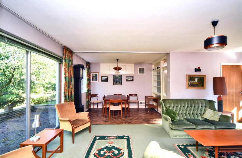 Heights Close, Banstead, Surrey, SM7