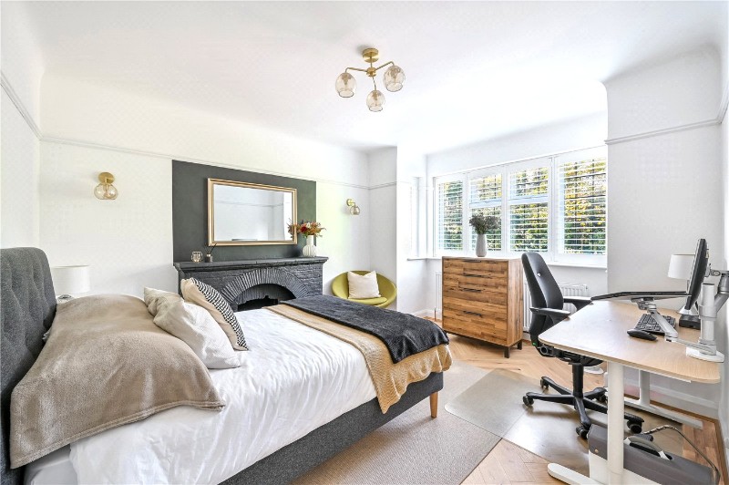 Holly Lane East, Banstead, Surrey, SM7