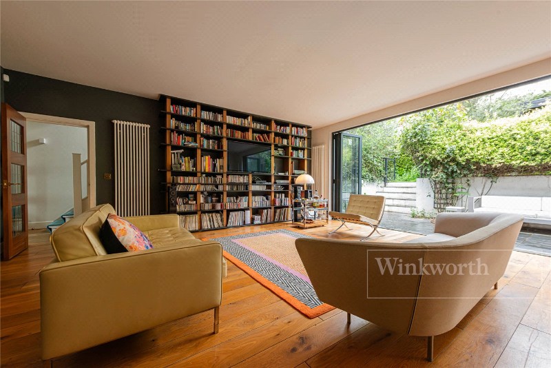 Donnington Road, London, Brent, NW10