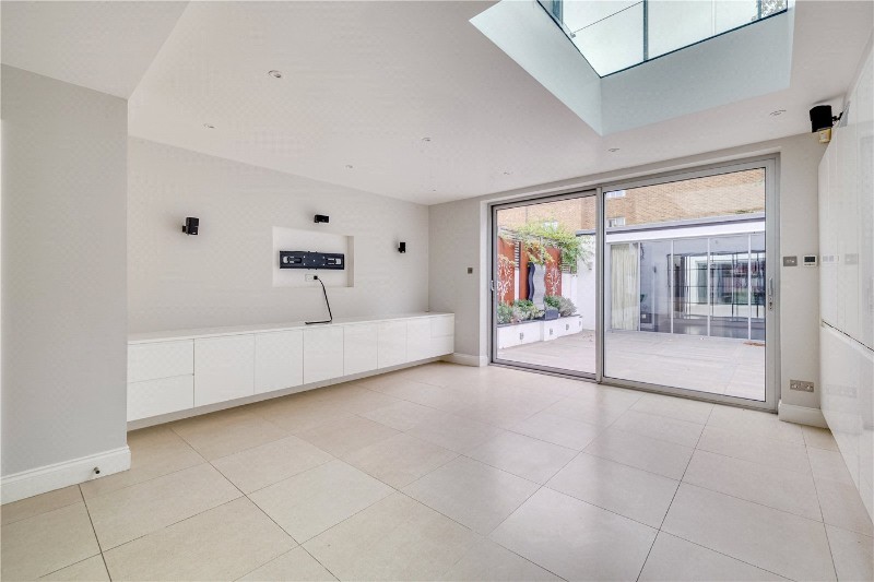Walham Grove, London, SW6