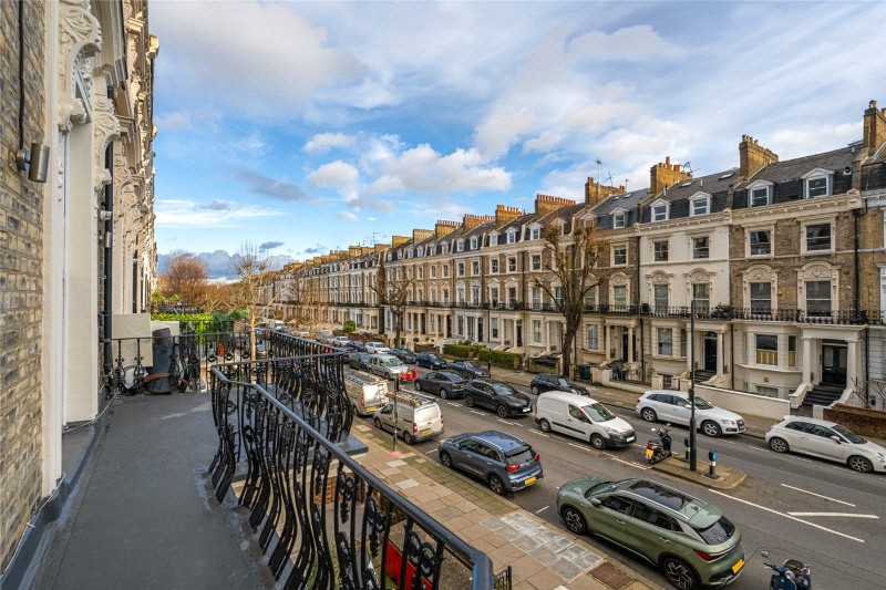 Sutherland Avenue, London, W9