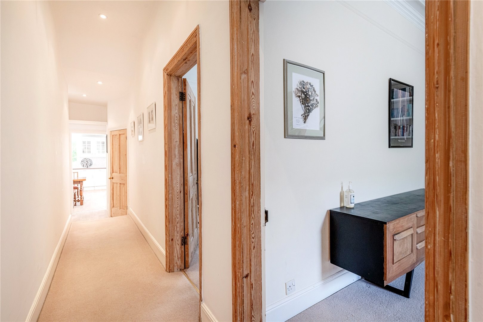 2 bedroom property for sale in Eynham Road, London, W12 (Ref LAD210015