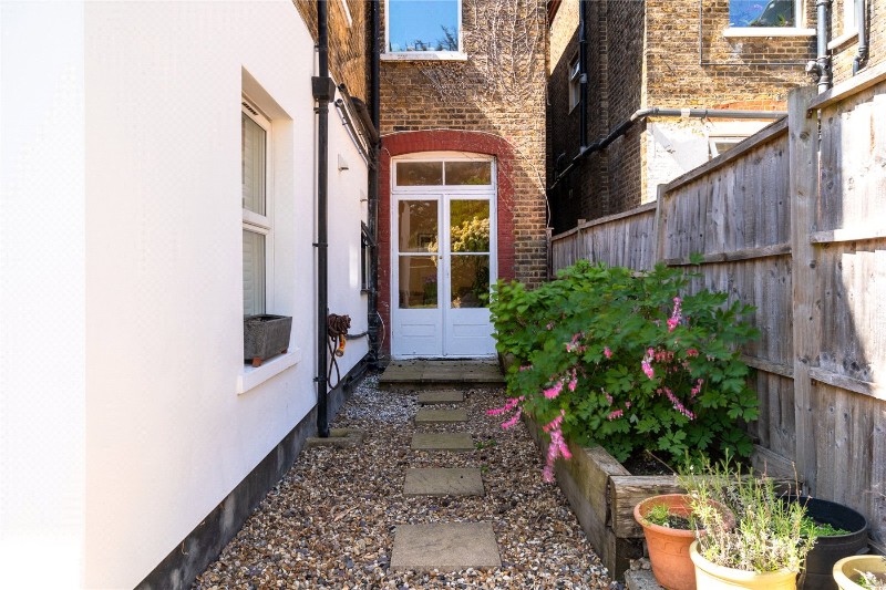 Ashlake Road, London, SW16