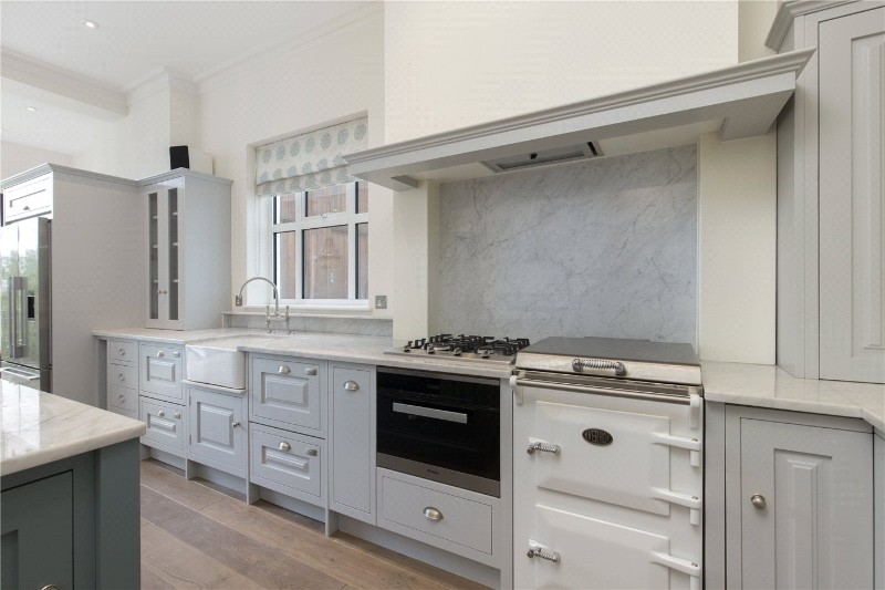 Deodar Road, London, SW15