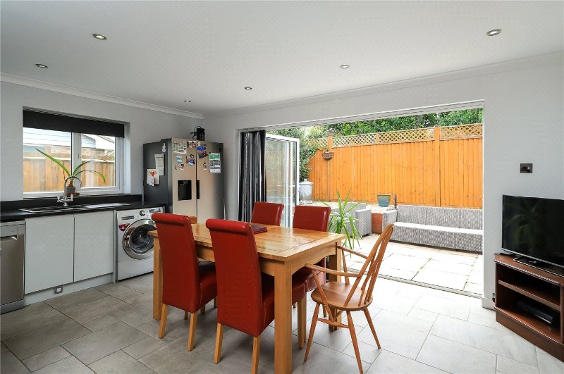 Crescent Close, Winchester, Hampshire, SO22