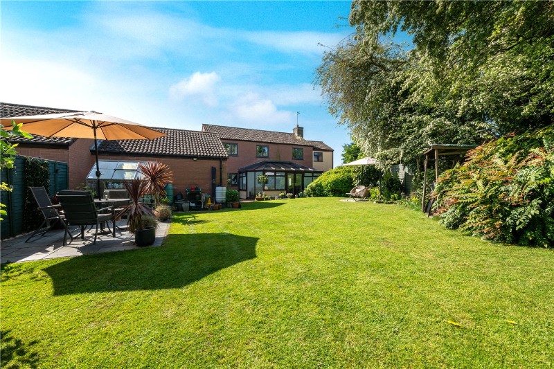 Saxon Way, Bourne, PE10