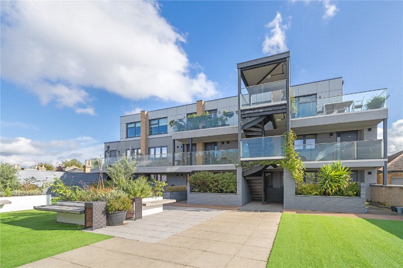 Chesterfield Grove, East Dulwich, London, SE22