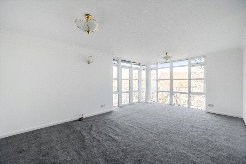 Eleanor Close, London, SE16