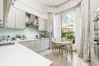 Lower Sloane Street, London, SW1W