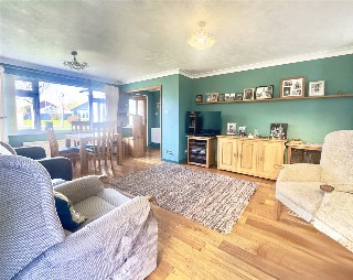 Grebe Close, Milford on Sea, Lymington, Hampshire, SO41