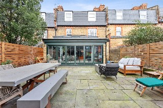 Kirkstall Road, London, SW2