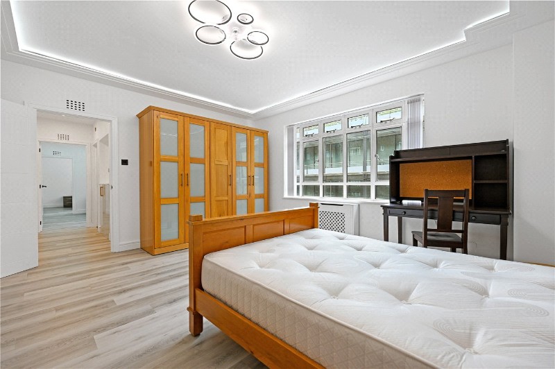 University Street, London, WC1E