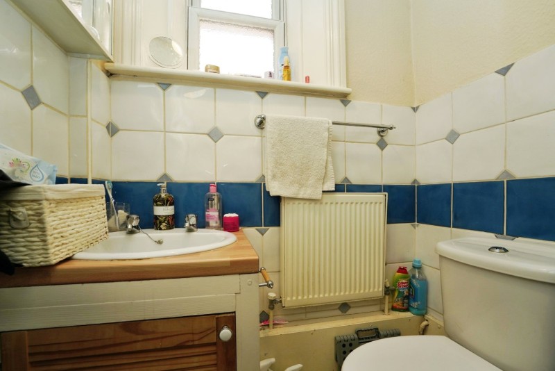 Old Bath Road, Cheltenham, Gloucestershire, GL53