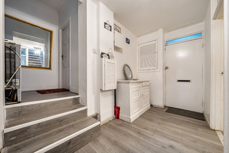 Paddock Close, London, SE26