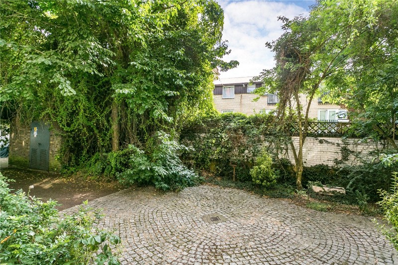 Thornhill House, Thornhill Road, London, N1