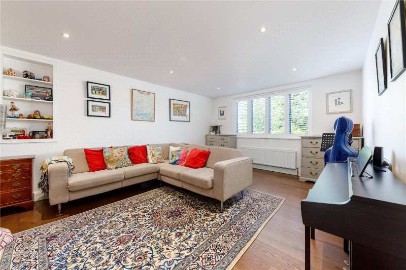 St. Margarets Crescent, London, SW15