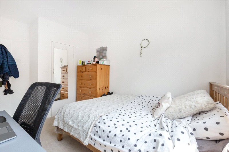 Hayward Gardens, London, SW15