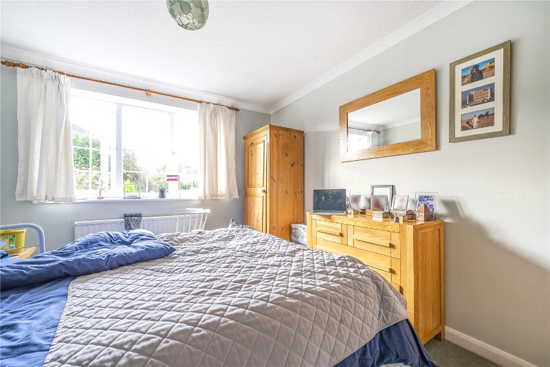 Heather Close, Farnham, Surrey, GU9