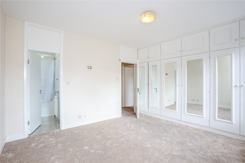 Pembroke Gardens Close, Kensington, London, W8