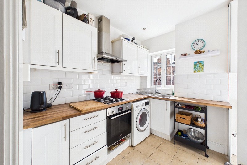 Cricklade Avenue, London, SW2