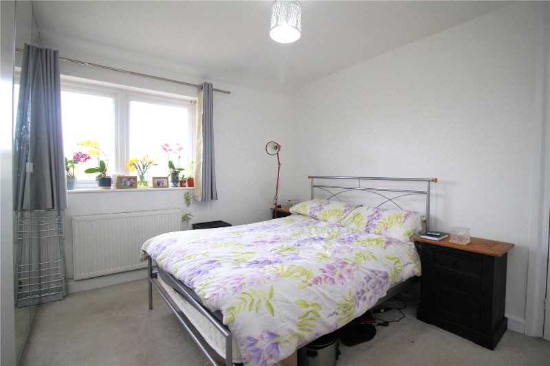 Manchester Drive, Leigh-on-Sea, Essex, SS9