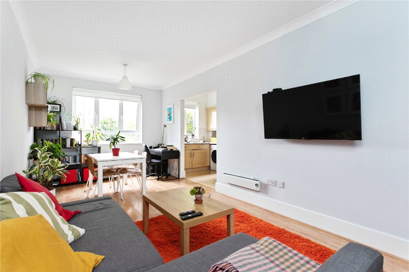 Holly Street, London, Hackney, E8