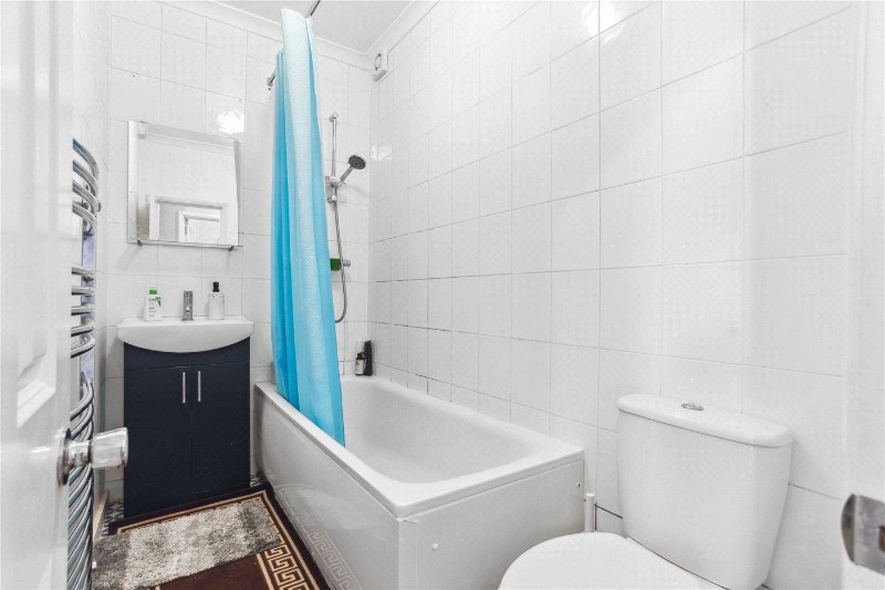 Park Avenue, Mitcham, CR4