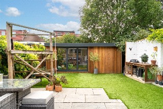 Rosedene Avenue, London, SW16