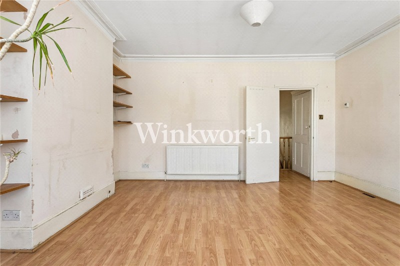 Woodside Gardens, London, N17