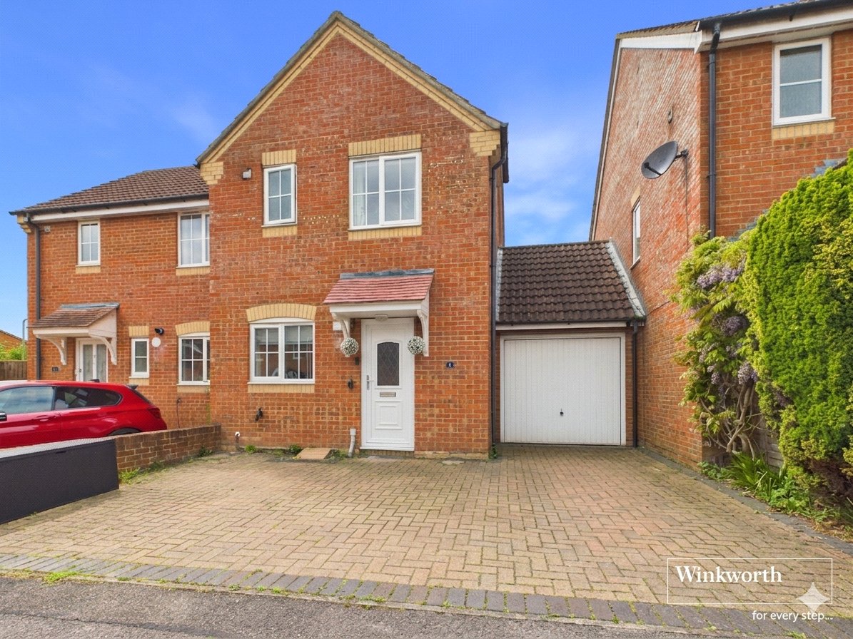 Harebell Drive, Thatcham, Berkshire, RG18