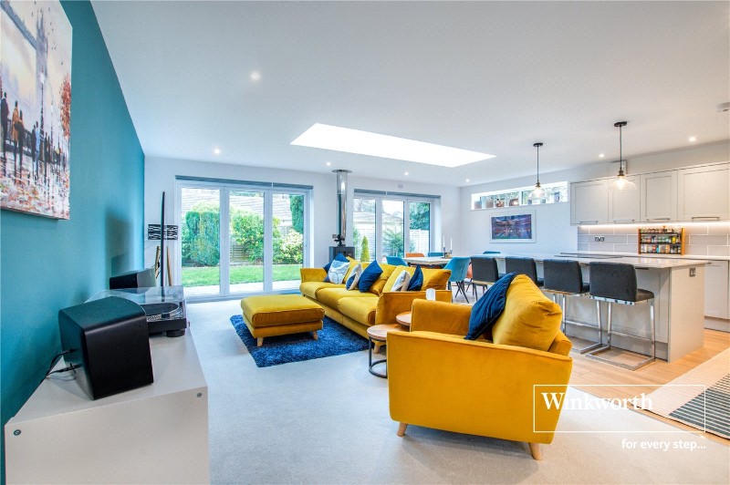 Birch Avenue, West Parley, Ferndown, Dorset, BH22