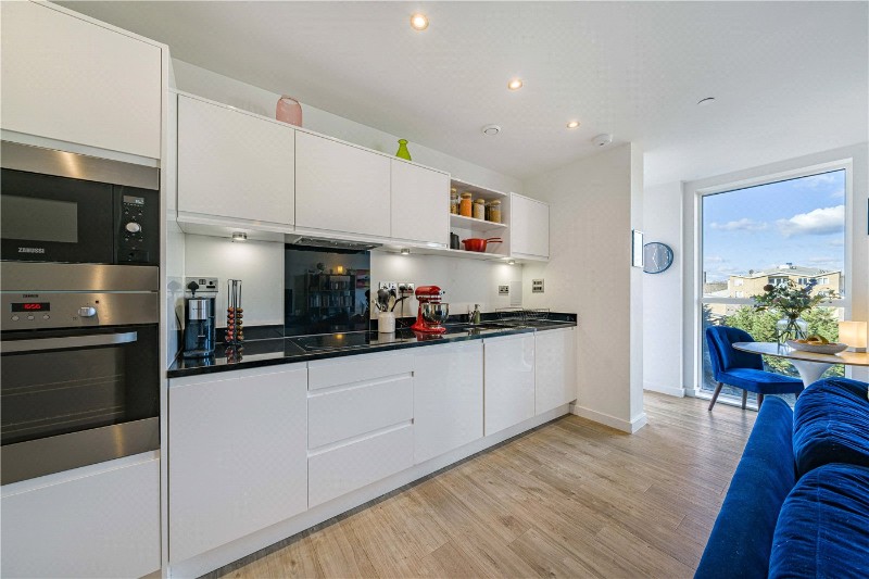 River Rise Close, London, SE8