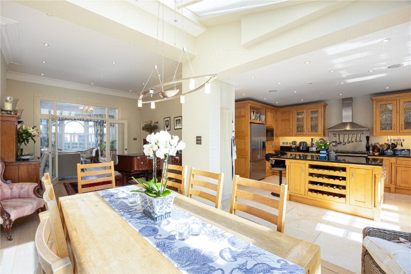 Holmbush Road, London, SW15