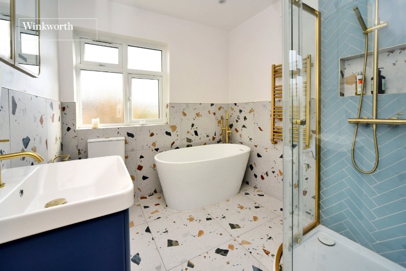 Elmstead Gardens, Worcester Park, Surrey, KT4