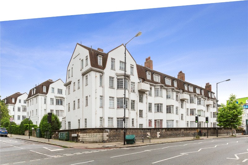 Wavertree Court, Streatham Hill, London, SW2