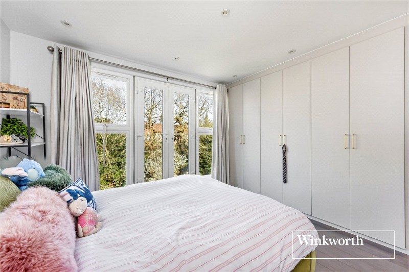 Park Crescent, Finchley, London, N3