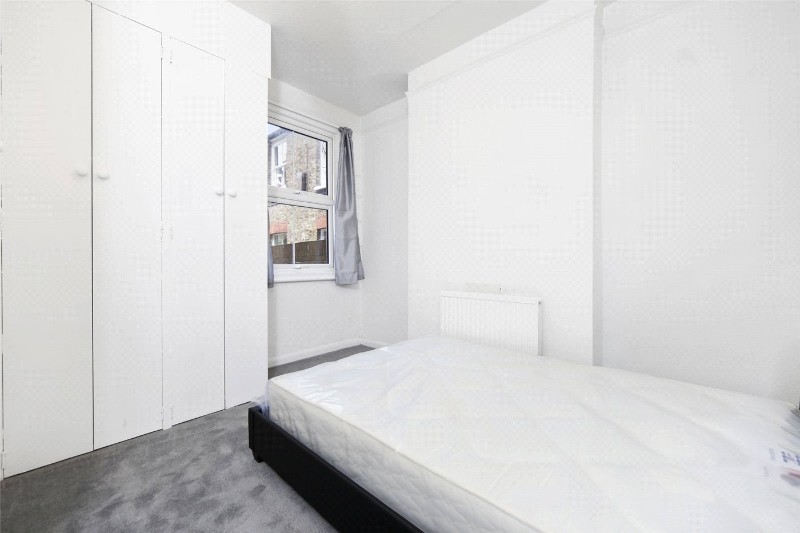 Collingbourne Road, London, W12