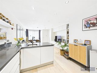 South Bank, Surbiton, KT6