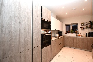 Hazylwood, Wokingham, Berkshire, RG40