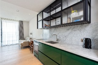 Wards Place, London, E14