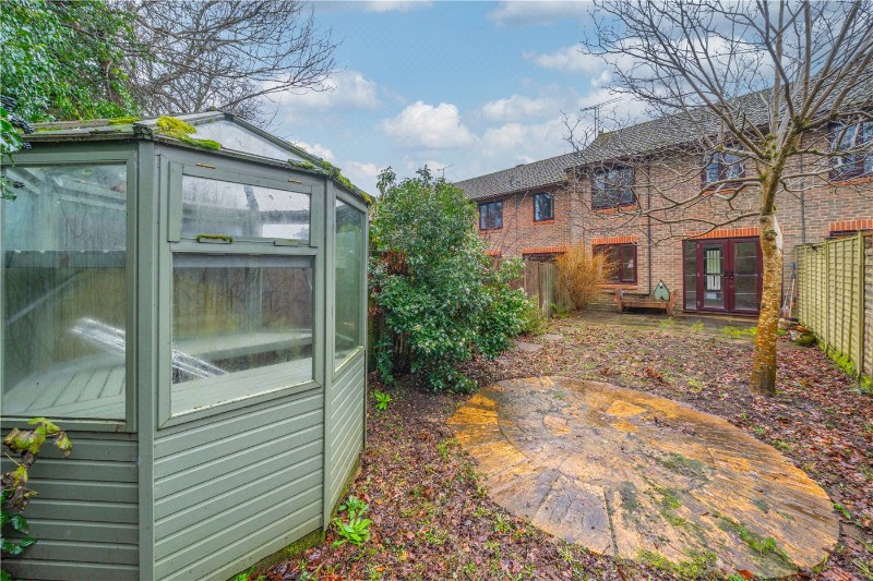Pottery Court, Wrecclesham, Farnham, Surrey, GU10