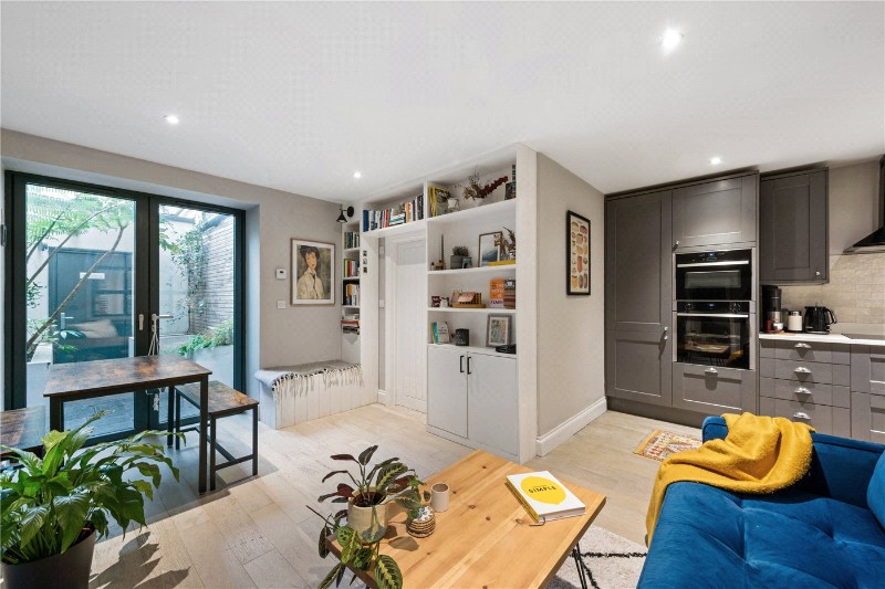 Reighton Road, London, E5