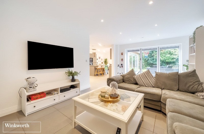 Grove Road, Basingstoke, Hampshire, RG21